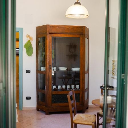 Masseria Montepaolo Dimora Di Charme กอนแวร์ซาโน ภายนอก รูปภาพ