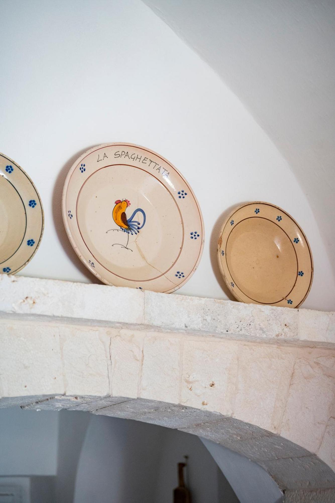 Masseria Montepaolo Dimora Di Charme กอนแวร์ซาโน ภายนอก รูปภาพ
